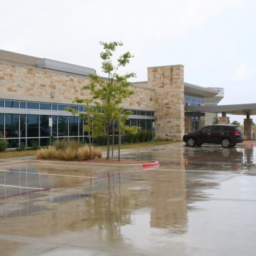 Exterior View of Building Curtain Wall from Side Angle | Cornerstone Hospital of Round Rock Commercial Project | Anchor-Ventana