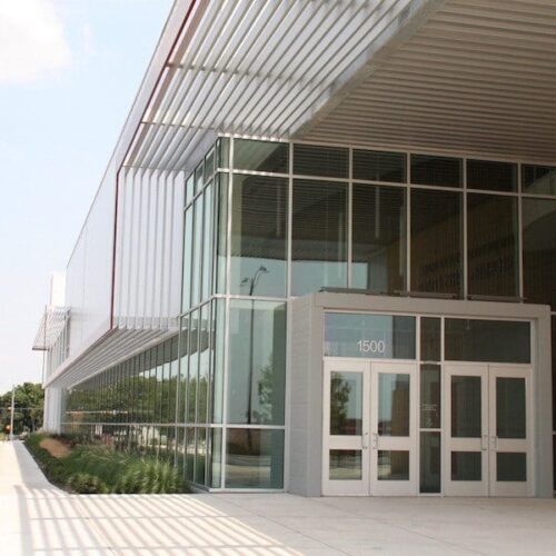 Curtain Wall Exterior Corner View | AISD Performing Arts Center | Commercial Projects | Anchor-Ventana