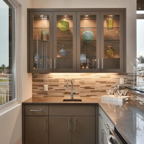 Clear Cabinet Glass and Shelves in Kitchen | Cabinet Glass & Shelves Gallery | Residential Products | Anchor-Ventana Glass