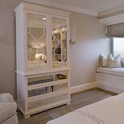 Antique Mirror on Fronts of Wardrobe in Bedroom | Cabinet Glass & Shelves Gallery | Residential Products | Anchor-Ventana Glass