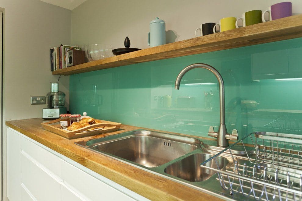 Teal Back Painted Glass Backsplash in Kitchen | Colored Glass Gallery | Residential Products | Anchor-Ventana Glass