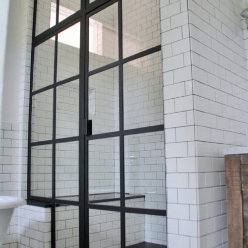 Custom Framed Shower Door in Bathroom | Framed Shower Enclosures Gallery | Residential Products | Anchor-Ventana Glass