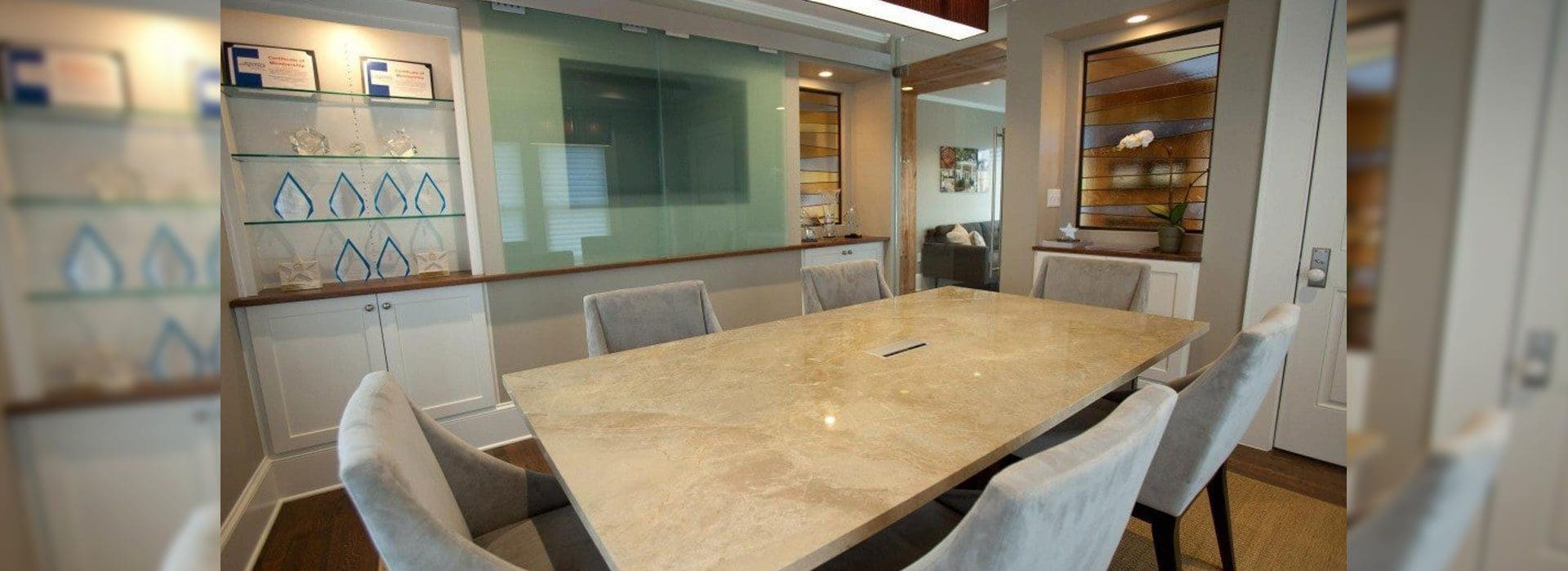 Commercial Interior Glass Products | Commercial Products | Anchor-Ventana Glass