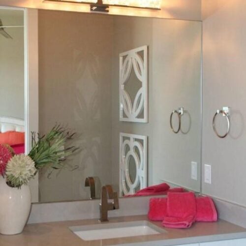 Frameless Mirror in Bathroom | Mirrors Gallery | Anchor-Ventana Glass