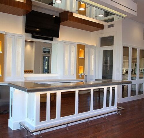 Frameless Mirrors used in Kitchen Island & Wall | Mirrors Gallery | Anchor-Ventana Glass