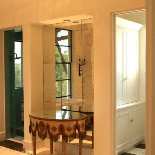 Antique Mirror Wall in Hallway | Mirrors Gallery | Anchor-Ventana Glass