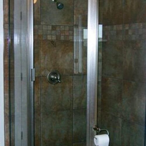 Framed Shower with Tile | Shower Gallery | Anchor-Ventana Glass