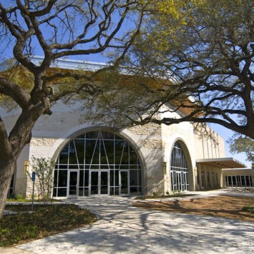 Exterior View of Custom Curtain Wall System & Storefront Entrance Doors | Grace Covenant Church | Commercial Projects | Anchor-Ventana